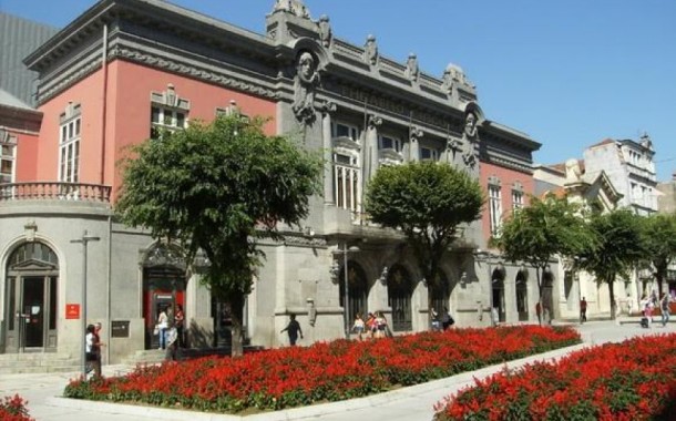 Câmara de Braga aprova por unanimidade financiamento ao Theatro Circo com a oposição a ‘torcer o nariz’