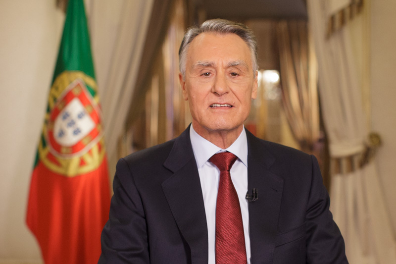 Mensagem de Ano Novo: Cavaco apela ao combate às desigualdades e elogia “o país real que muitos agentes políticos desconhecem”.