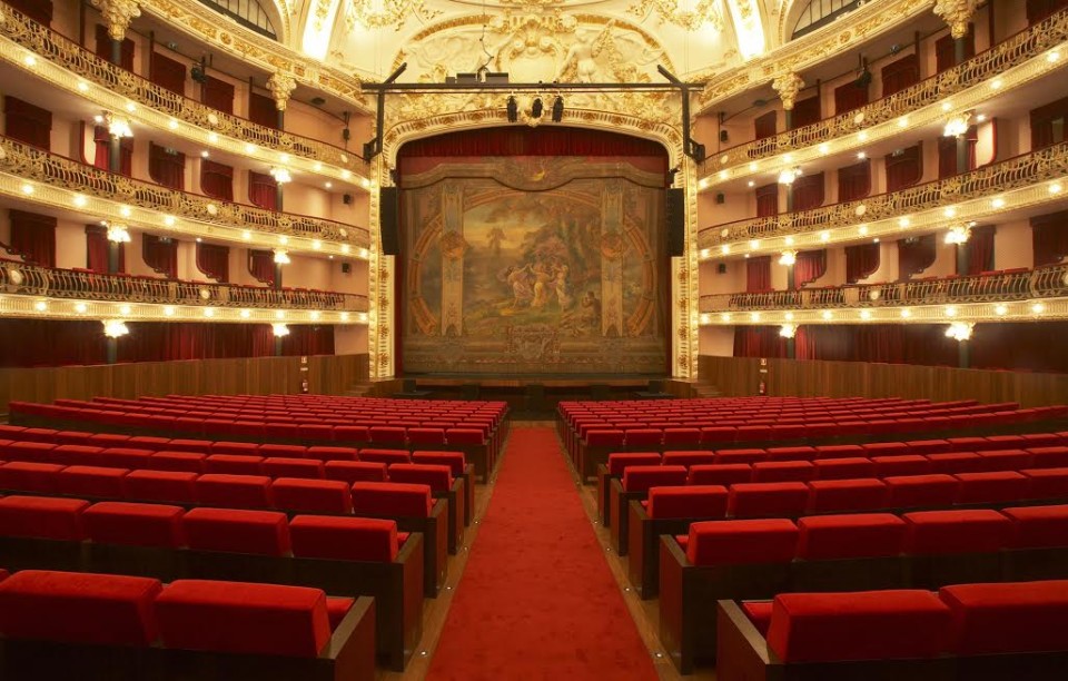 Ricardo Rio reúne com António Costa e grupos parlamentares com cenário de extinção do Theatro Circo em agenda