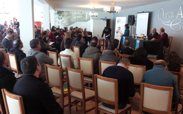 VILA VERDE: Perto de 200 apicultores do Cávado e Ave reunidos em Gême para traçar estratégias para o mel