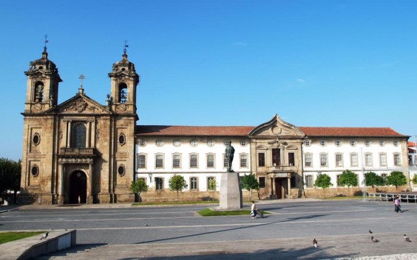 Funcionário da Câmara de Braga suspeito de práticas de corrupção contesta confisco de 750 mil euros