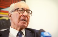 Morreu o histórico socialista Almeida Santos