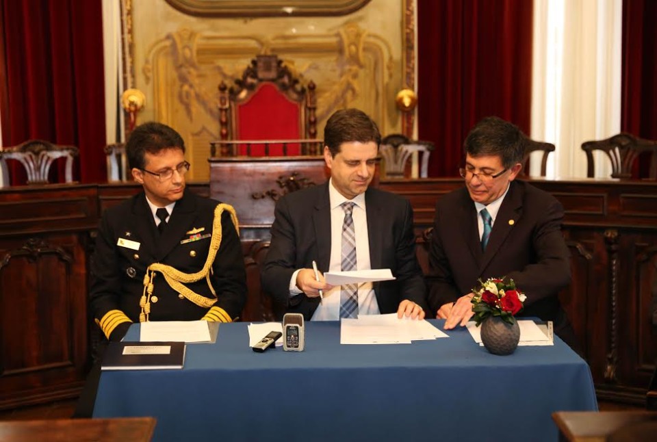 Sociedade Amigos da Marinha do Brasil assina protocolo com Câmara de Braga