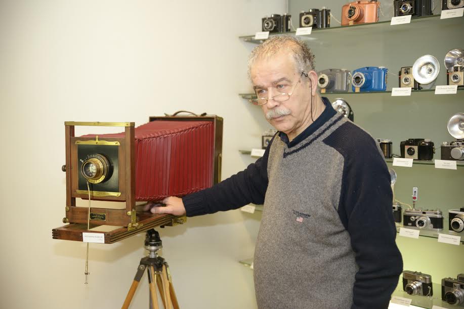 BRAGA: Luís Machado expõe meio milhar de máquinas fotográficas (até final de Março)