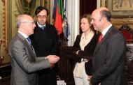 Câmara de Braga recebe embaixador do Canadá com projecção internacional em vista