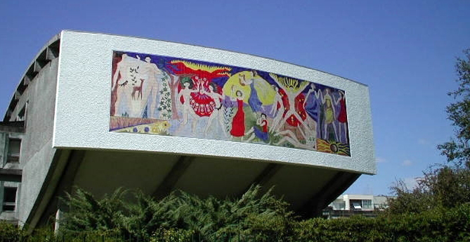'Theatro-Um ensaio geral’ de ex-alunos da ‘Gulbenkian’ reinventa memórias do Theatro Circo