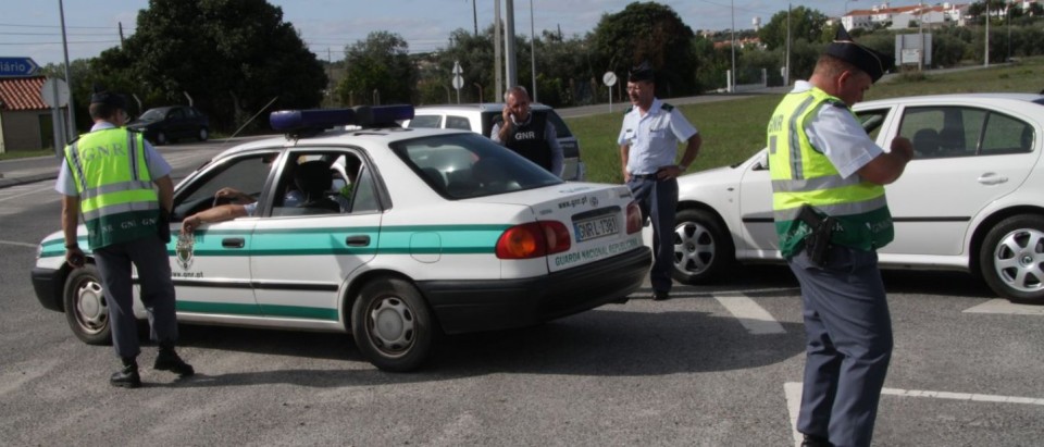 Mulher apanhada com taxa de álcool de 4 g/l no centro de Vila Verde