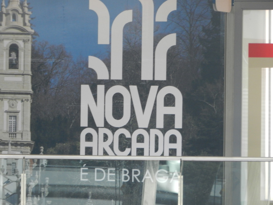 Mega shopping Nova Arcada aberto a dialogar com associações  da região sobre impactos no comércio