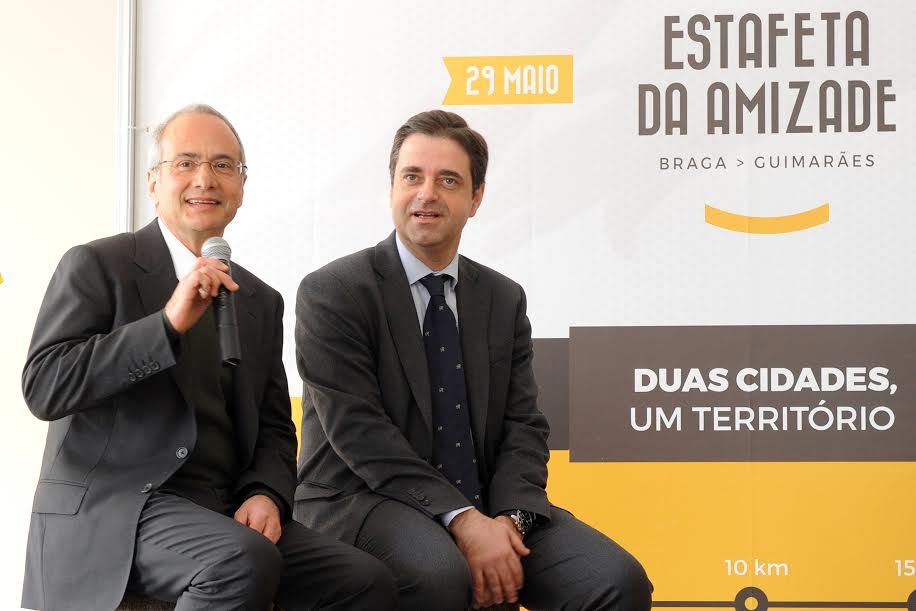 Braga e Guimarães deixam de lado rivalidades (desportivas e não só) e correm juntas ‘Estafeta da Amizade’