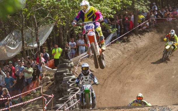 Motocrosse do Pico de Regalados (Vila Verde) com mais de quatro mil a assistir