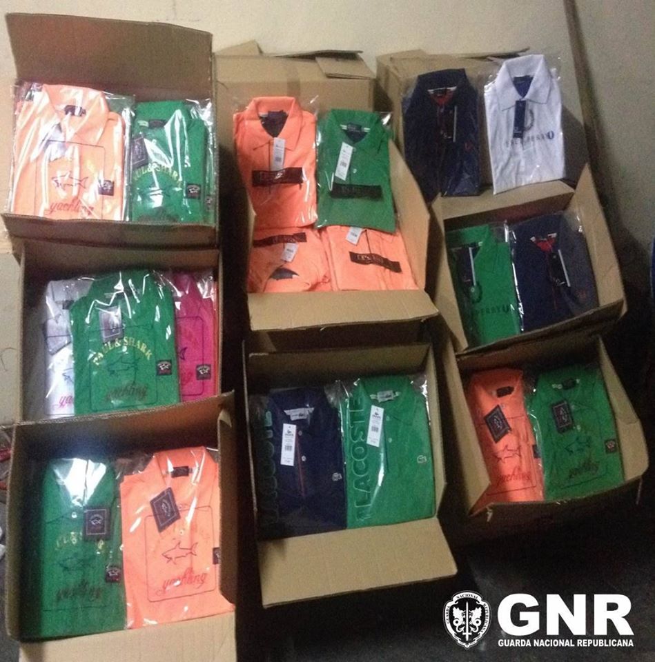 GNR apreende de mais de 52 mil euros em vestuário contrafeito em Braga