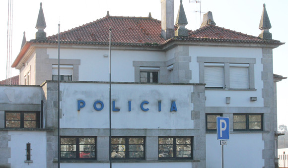 PSP de Barcelos detém jovem com 80 doses de haxixe
