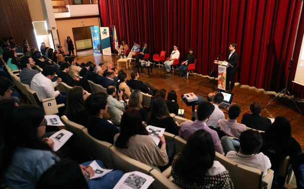 Espírito crítico é “fundamental” para o associativismo, diz Ricardo Rio