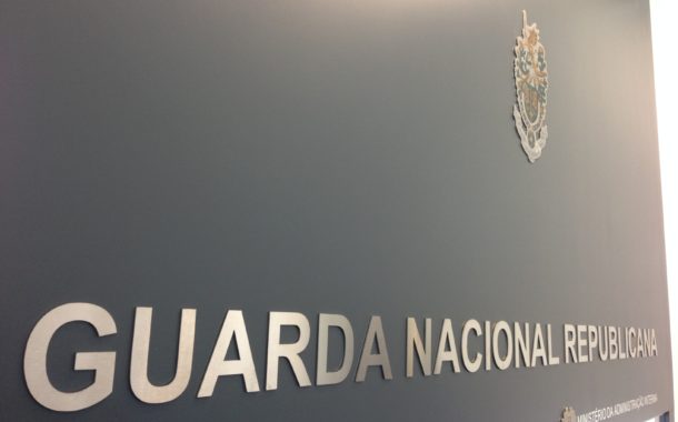 GNR de Guimarães detém homem e apreende mais de 50 mil euros em toalhas e lençóis