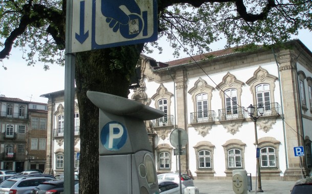 Braga: Multas da ESSE já estão no Administrativo; Tribunal Judicial diz que é incompetente