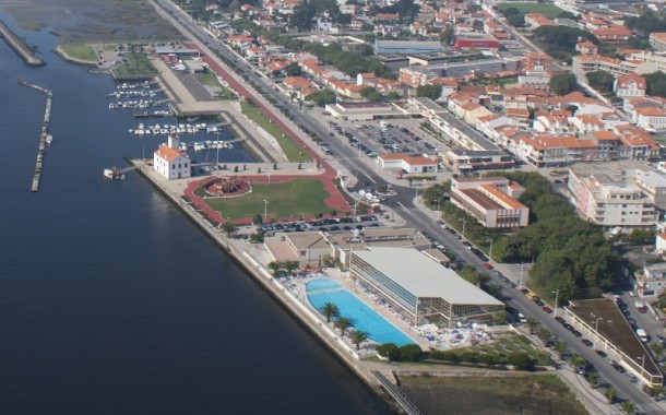 Esposende teve saldo positivo de 4,5 milhões de euros em 2015, anuncia autarquia