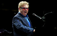 Ambientalista pedem a Elton John para boicotar festival Marés Vivas
