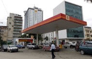 Descida do preço do petróleo obriga Angola a pedir ajuda ao FMI