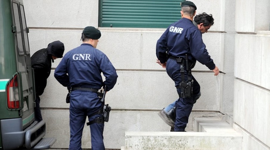 Arguidos no caso do assalto aos CTT de Celeirós (Braga) conhecem sentença na sexta-feira