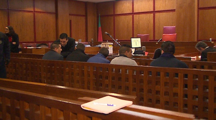 Tribunal de Braga condena assaltantes aos CTT de Celeirós a cinco e seis anos e nove meses