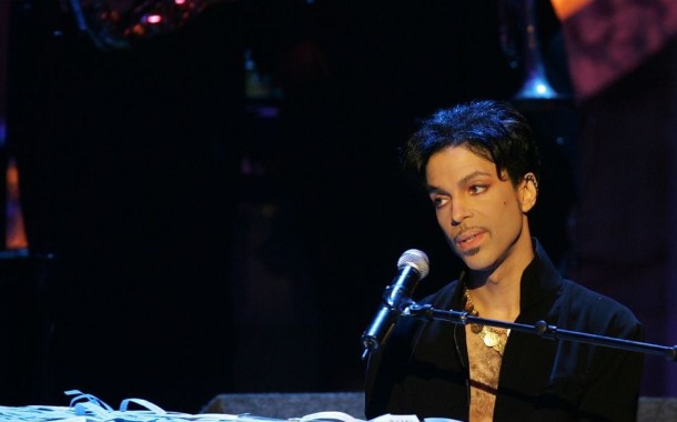Morreu Prince; mundo da música está de luto