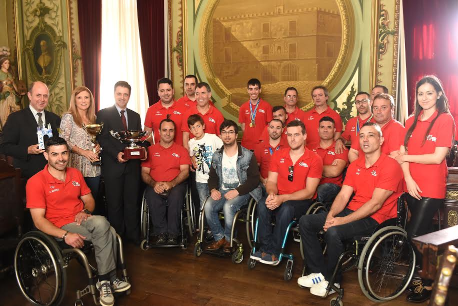 Câmara homenageou APD-Braga, Campeã Nacional de Basquetebol em cadeira de rodas