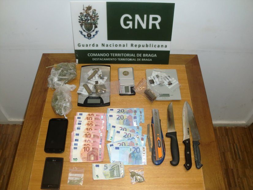 GNR apreende de mais de 150 doses de droga em Vila Verde