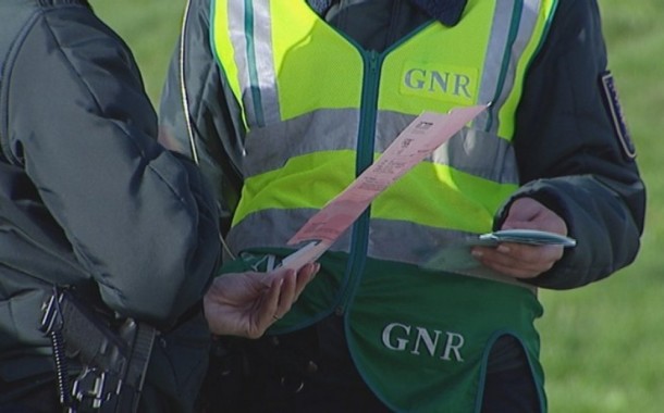 GNR deteve 413 pessoas em flagrante delito na última semana na sua maioria por condução com álcool