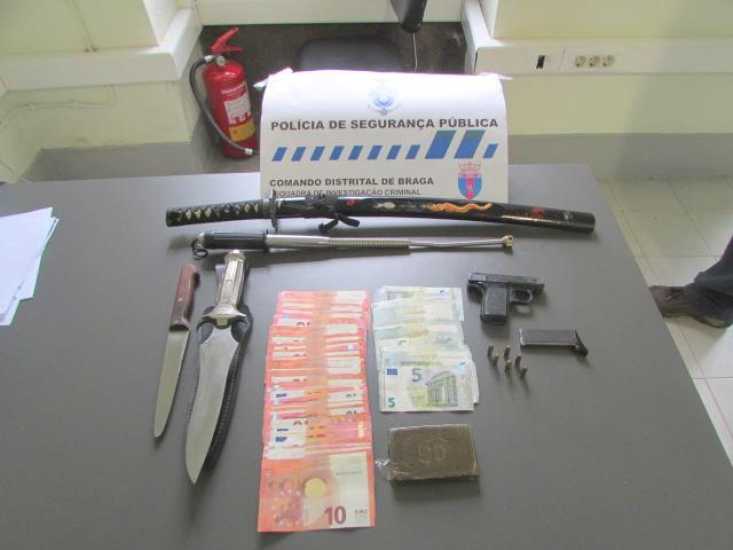 Combate ao tráfico de droga faz três detidos em Braga e Barcelos