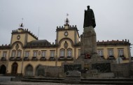 Crise na Câmara de Barcelos explosiva: Costa Gomes suspende reunião de executivo e vereadores sem acesso a email