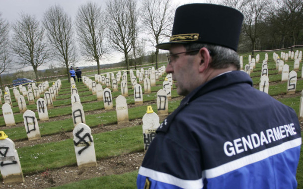 Actos anti-muçulmanos triplicaram em França no ano passado