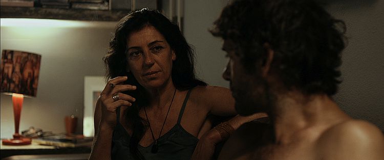 Theatro Circo exibe ‘Cinzento e Negro com presença do realizador Luís Filipe Rocha (6 Junho)