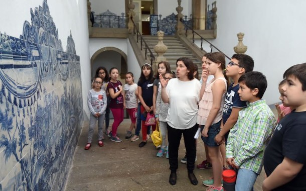 ‘SOS Azulejo’ cativa alunos de escolas de Braga