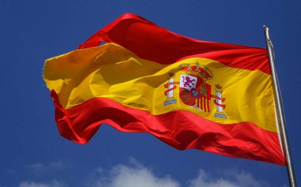 Espanha: a um mês das eleições, sondagem dá tudo na mesma
