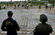 Polícia colombiana faz a maior apreensão de cocaína da história: 8 toneladas