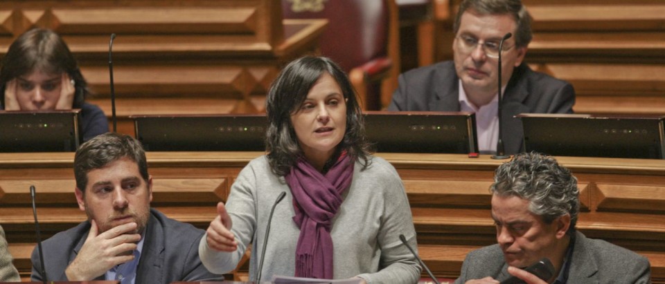 Carla Cruz questiona governo sobre construção da variante à EN 101 que retire tráfego do centro de Vila Verde