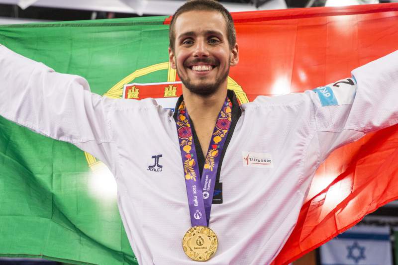 ‘Médico’ da UMinho Rui Bragança revalida título europeu de taekwondo na Suíça