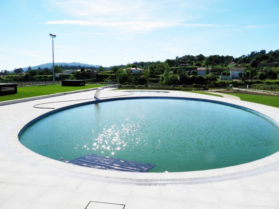 Piscinas de Vila Verde e da Ribeira do Neiva abrem 