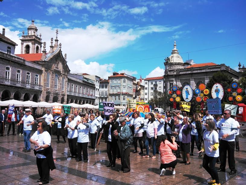 Instituições de Terras de Bouro participaram em 'flash mob' para alertar para maus-­tratos a idosos