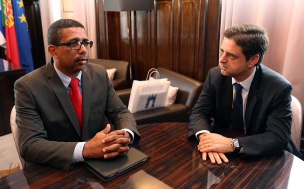 Ricardo Rio recebeu homólogo de Ribeira Brava, Cabo Verde; parcerias na área do desporto e economia na agenda