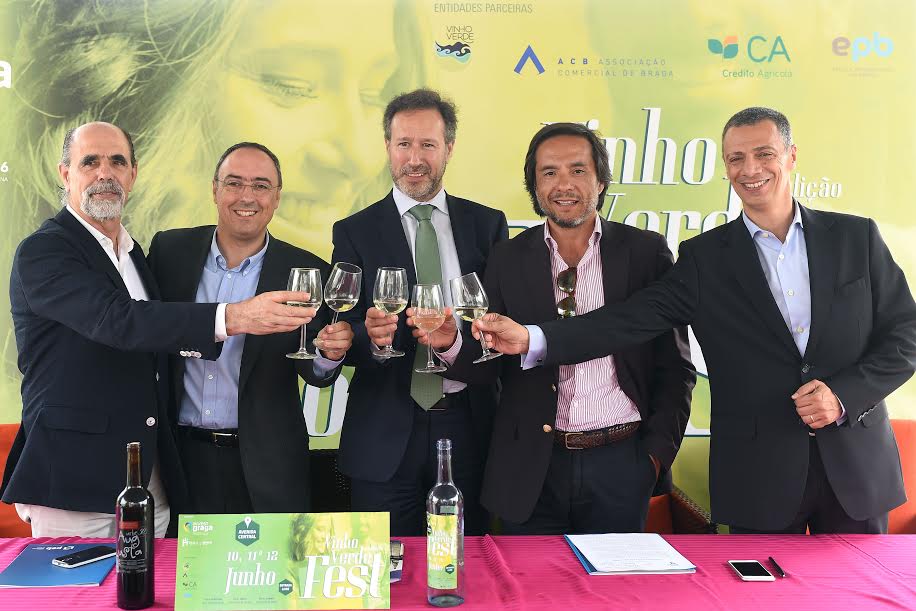 Vinho Verde Fest traz ao centro de Braga mais de 100 marcas de vinho para apreciar até domingo