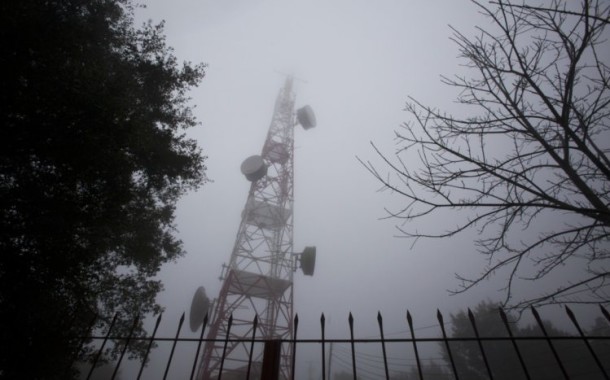 Guerra entre as rádios Antena Minho e Universitária reativou-se; em causa propriedade do emissor partilhado na Falperra