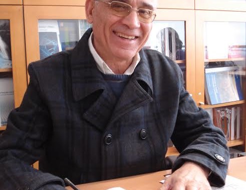 Carlos Silva (UMinho): Desconstruindo estereótipos em torno da etnia cigana, esta terça-feira, na ‘Lúcio Craveiro da Silva’