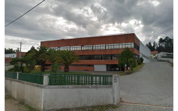 Grávida entre os cinco intoxicados em fábrica de Barcelos; mulher transportada para o Hospital de Braga