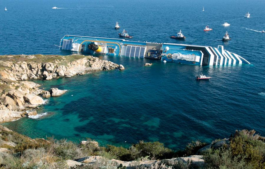 Comandante do Costa Concordia vê pena de 16 anos de prisão confirmada