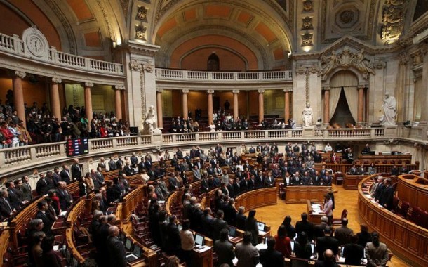 Comissão  da AR aprova diploma das 35 horas de trabalho