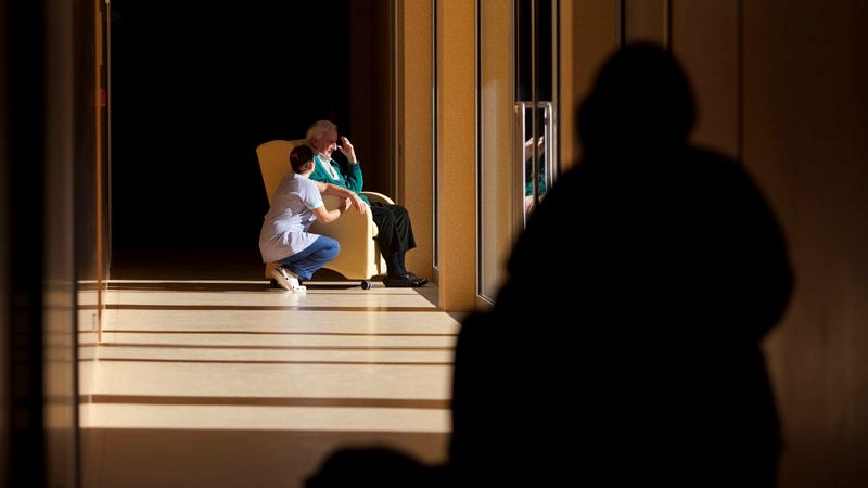 Misericórdias contra um país transformado em “lar de idosos”