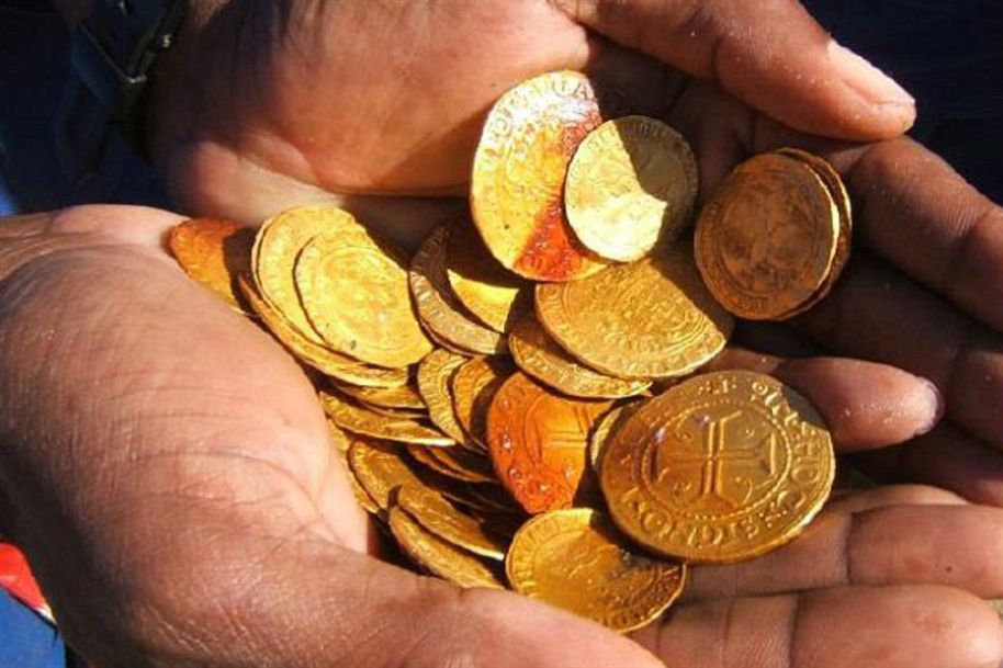 Nau ‘Bom Jesus’, desaparecida há 500 anos, encontrada no deserto da Namíbia com tesouro de 11,5 milhões de euros