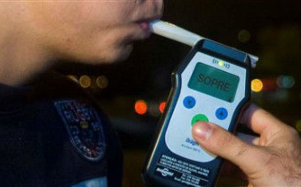 PSP de Braga surpreende condutor com 2,80 de álcool