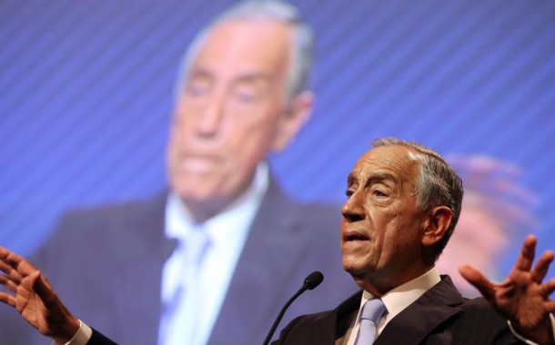 Marcelo prova 35 horas e veta barrigas de aluguer; BE disponível para clarificar o diploma